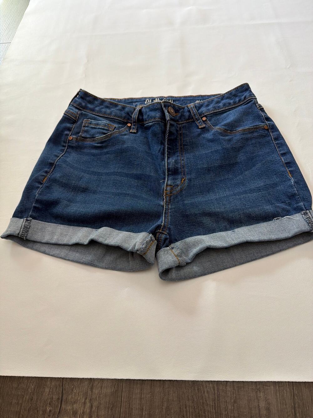 Rewash NewYork midrise shorts